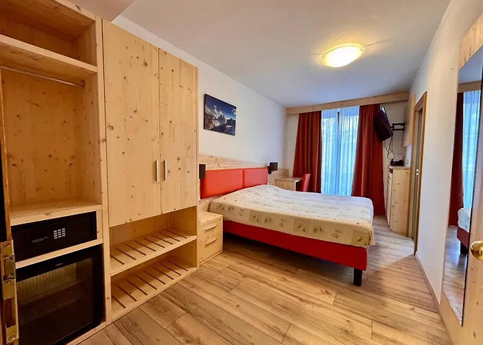 Hotel Centrale Szálloda 3*